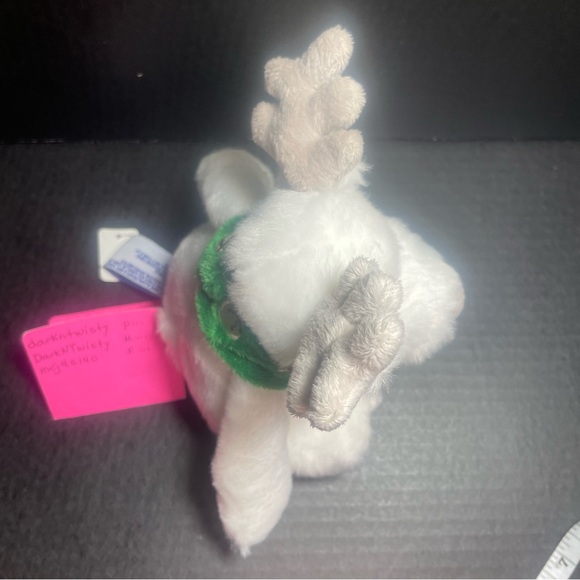 BNWT Bath and Body Works white/cream plush reindeer - Picture 5 of 10